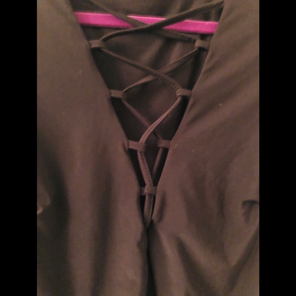 Plus Rhianne Lace Up Detail Midi Dress - Picture 8 of 9